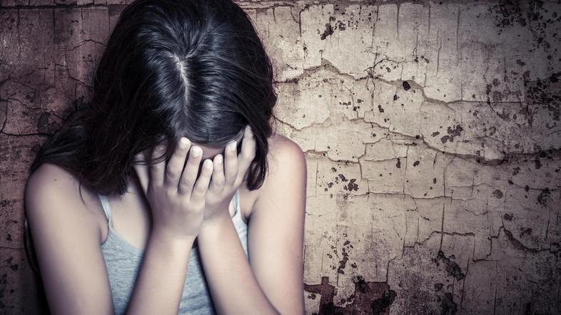 Veli sınıfa girince her şeyi gördü! Öğretmenin iğrençliğine bakın - Resim: 3