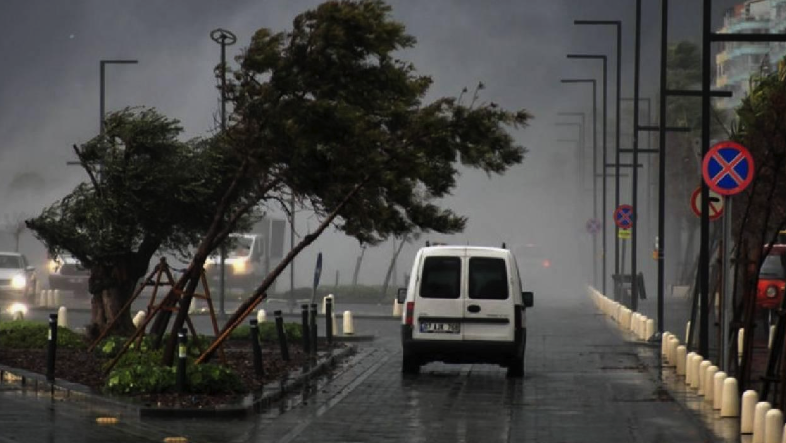 Dikkat edin uçabilirsiniz! Meteoroloji sarı kod verdi, sağanak ve şiddetli rüzgar kapıda... - Resim: 4