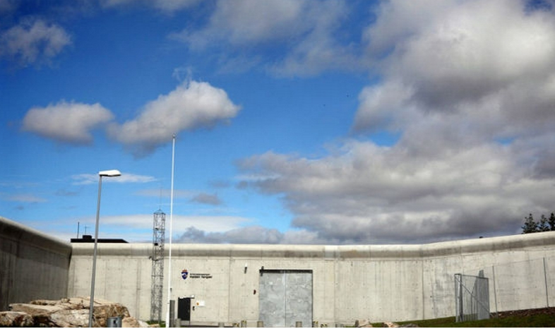 5 yıldızlı cezaevinde yok yok - Resim: 1