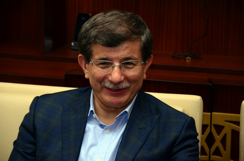 Yeni Başbakan Ahmet Davutoğlu kimdir? - Resim: 1