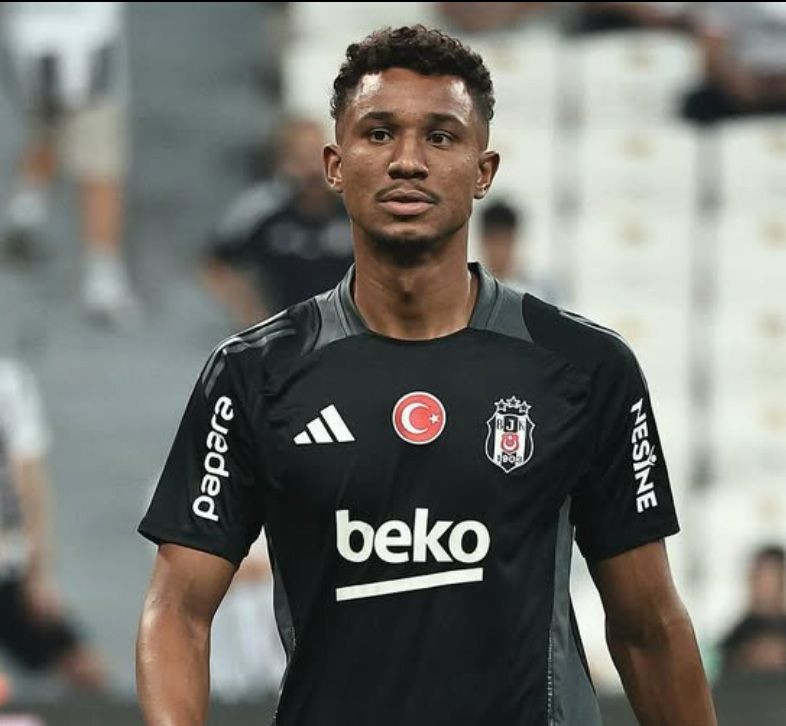 Beşiktaş'ta ayrılık an meselesi! Bavulunu topladı gidiyor - Resim: 3