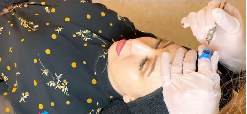 Güzellik merkezi açılışında servet kazanıyorlar rekor Hülya Avşar'da işte ünlülerin kazançları! - Resim: 3