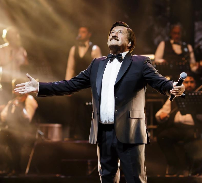 Kadınlarla görüntüleri çok konuşulmuştu! Selami Şahin bakın nerede ortaya çıktı - Resim: 1