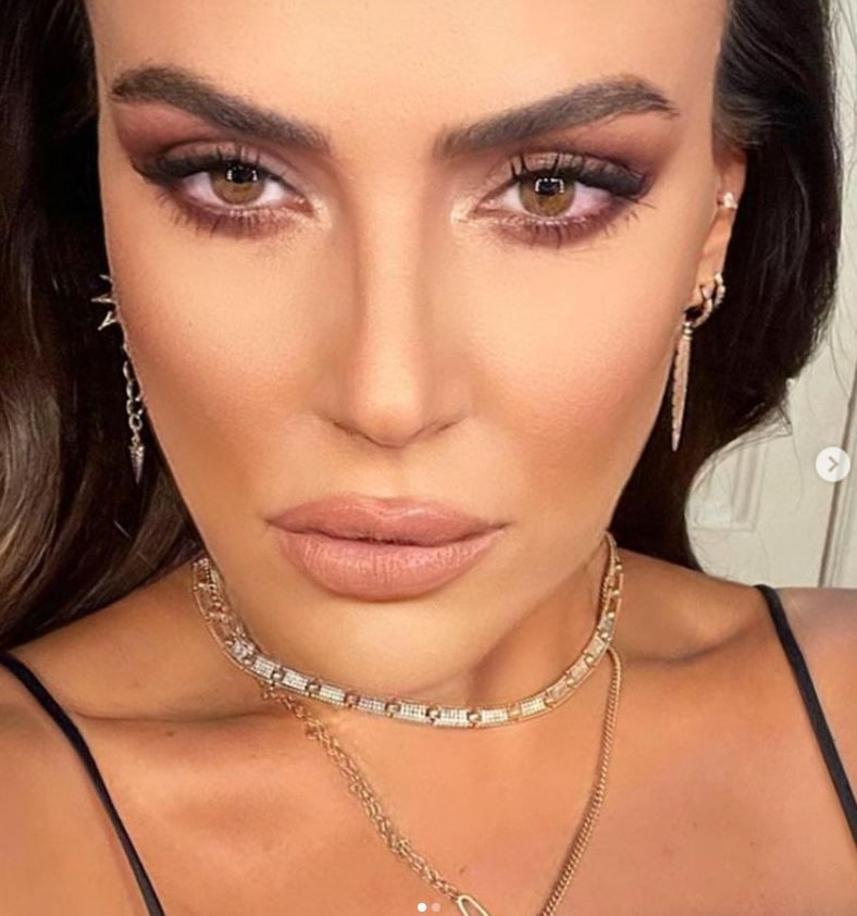 Gönlünü aşka kaptırdı Buket Aydın'ın yeni sevgilisi Yaman Taciroğlu kimdir mesleği ne - Resim: 1