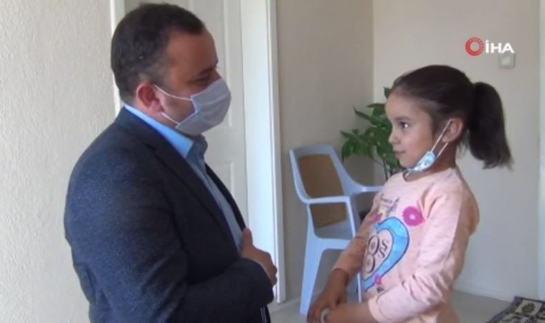 Afyonkarahisar'da fedakar öğretmen sorumluluğu üzerine aldı! Çocukların hayatlarını değiştirdi - Resim: 2