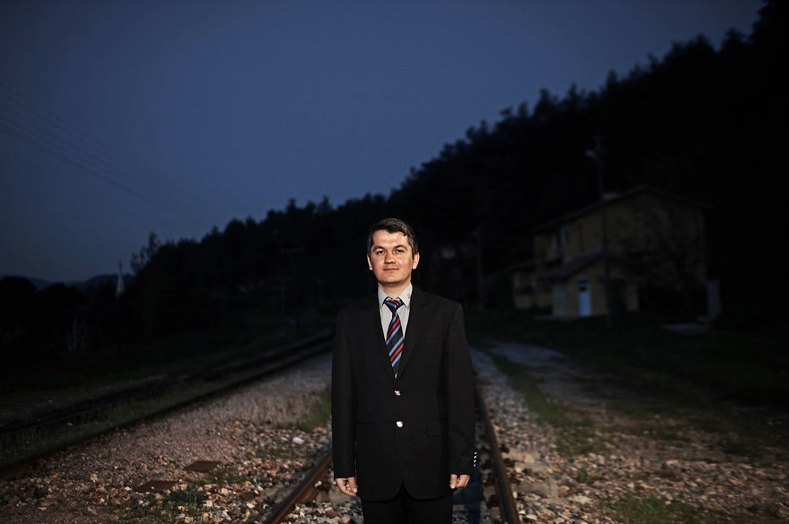 Issız istasyonların yalnız bekçileri - Resim: 3