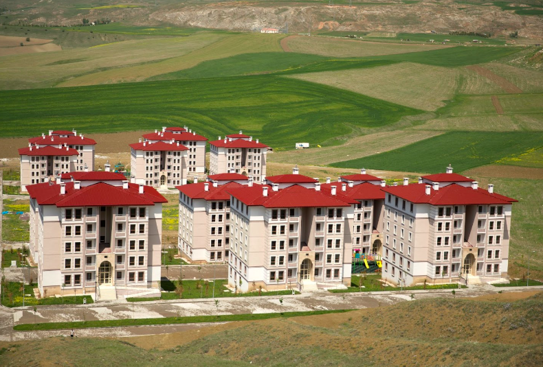 Yeni tarihler ve iller tek tek açıklandı! İşte TOKİ'nin yeni kura takvimi - Resim: 1