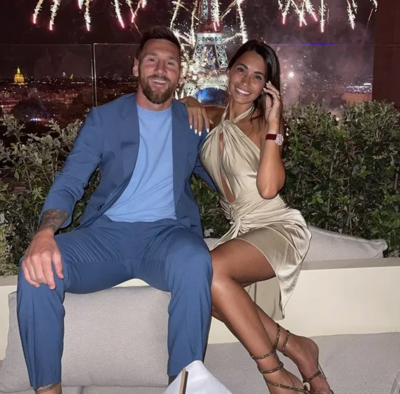 Messi'nin eşinin o aksesuarı olay! Fiyatı dudak uçuklattı... - Resim: 2