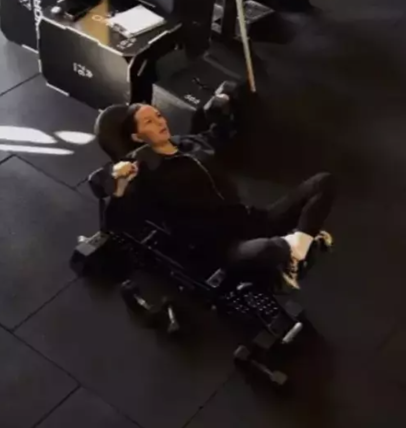 Yasemin Ergene spor stiliyle gündemde! O paylaşımı olay... - Resim: 2