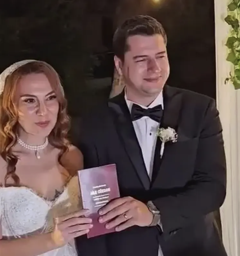Ümit Besen'in kızı Ezgi evlendi! Damat da avukat çıktı... - Resim: 2