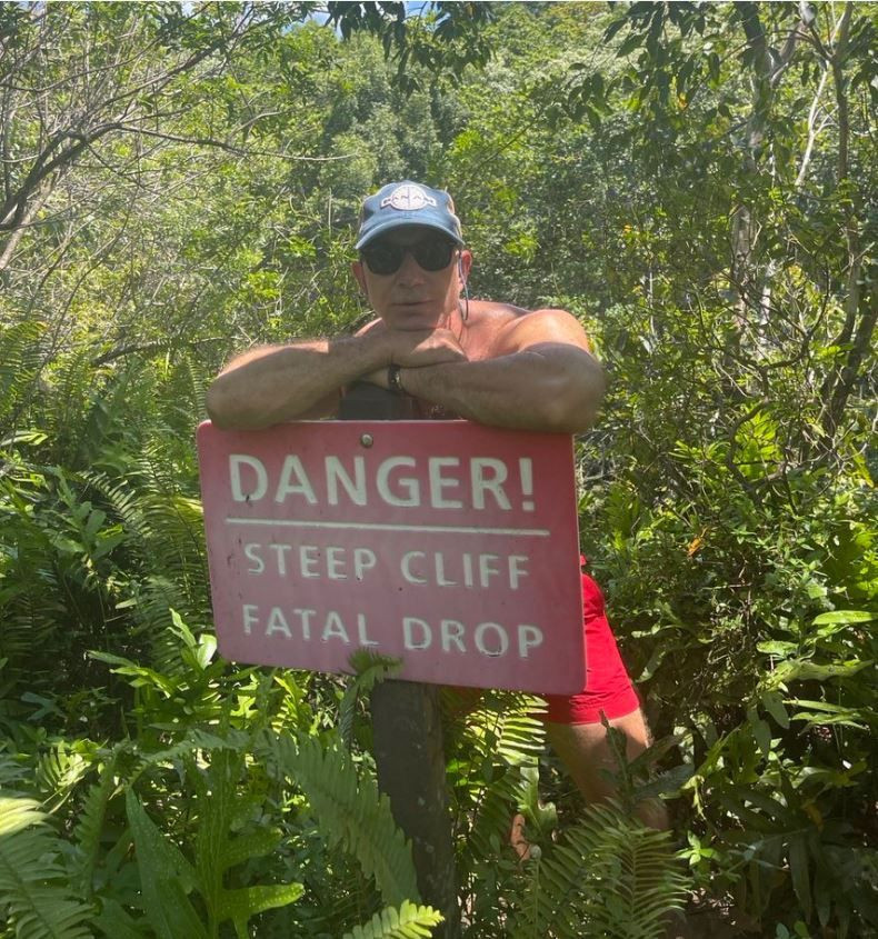 Milyarder Jeff Bezos'tan sevgilisinin hayranlıkla baktığı Leonardo Di Caprio'ya 'tehdit' - Resim: 3