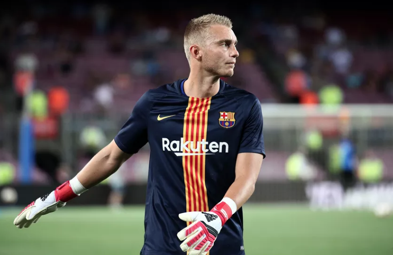 Fenerbahçe'de Volkan'ın yerine Barcelonalı isim geliyor - Resim: 2