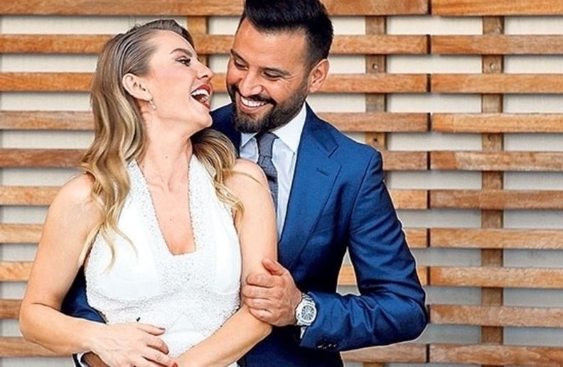 Esra Erol eski eniştesi Alişan'ın Buse Varol'la ayrılık haberini beğendi! Eda Erol kimdir işte son hali - Resim: 3