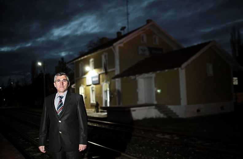 Issız istasyonların yalnız bekçileri - Resim: 4