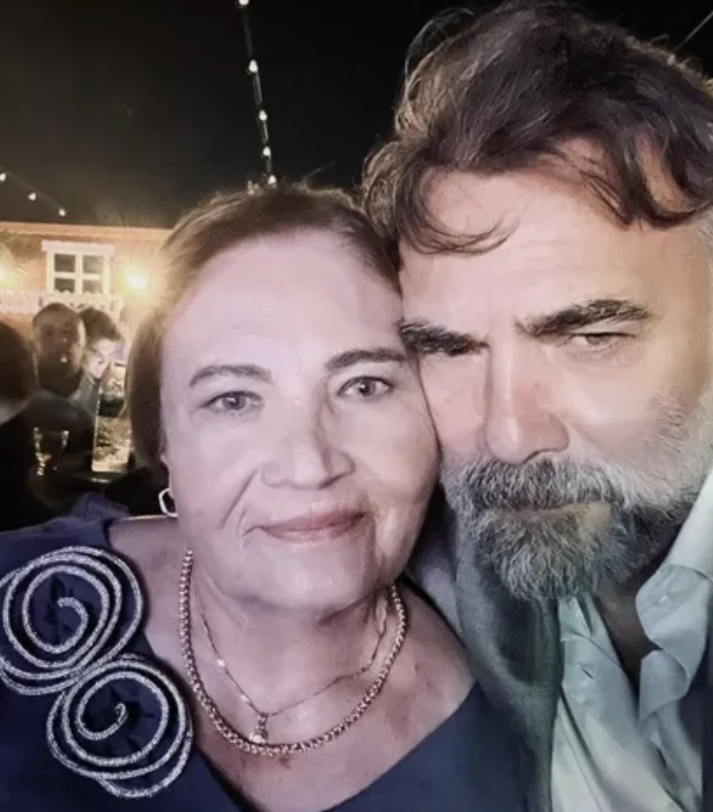 Oktay Kaynarca annesi ile paylaştı! Benzerlikleri "resmen kopyası" dedirtti - Resim: 4
