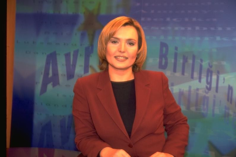 Kısmetse Olur Seda Akgül 20 yıl önceki haline bakın! - Resim: 4