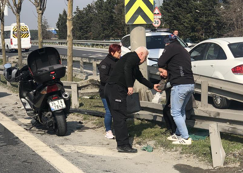 Kazadan burnu bile kanamadan kurtulan kadın aracına bakıp hüngür hüngür ağladı - Resim: 2