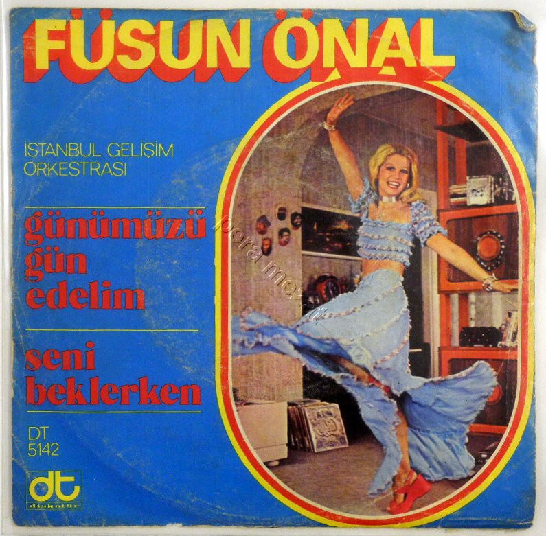 71 yaşındaki Füsun Önal bikinili fotoğraflarıyla sosyal medyayı salladı - Resim: 1