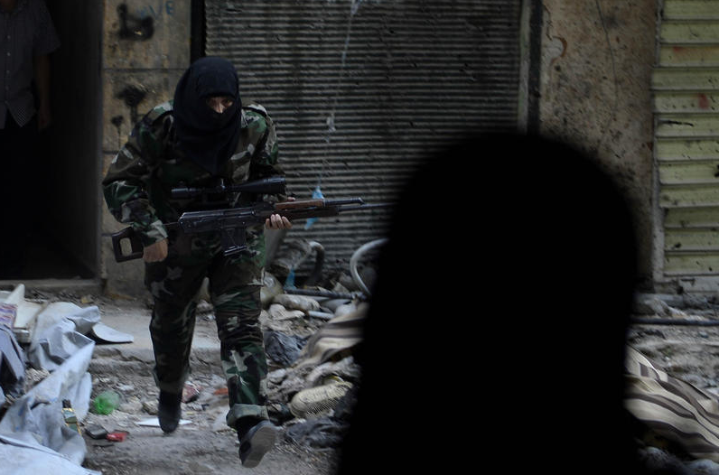 Suriyeli kadın savaşçıları  - Resim: 3