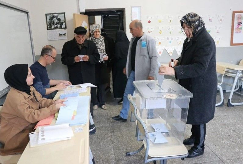 Türkiye sandık başında, işte Türkiye'den seçim manazaraları... - Resim: 2