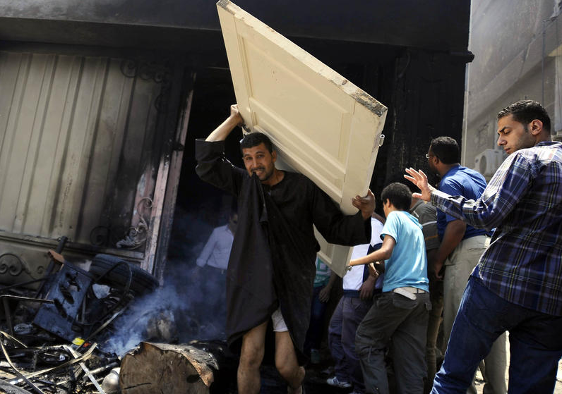 Müslüman Kardeşler Genel Merkezi'ne saldırı - Resim: 3