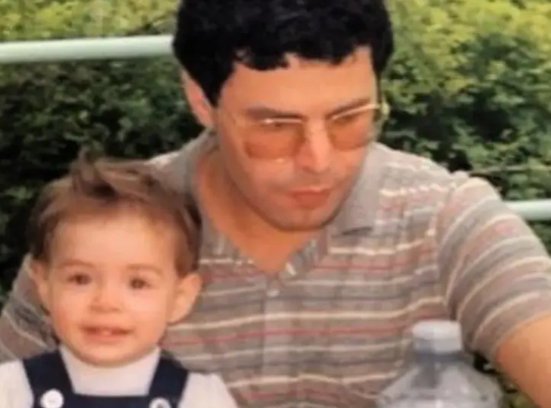 Özge Özpirinçci'den babasına duygusal mesaj - Resim: 9