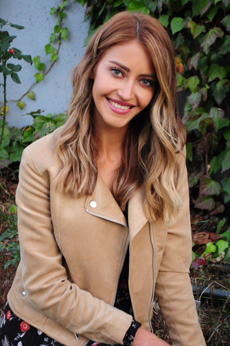 Survivor 2020'de kadrosuna bomba isim! Tuğba Melis Türk adaya gidiyor - Resim: 4