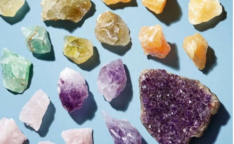 Sahilden gidip topluyorlar bu taşlar altın kadar değerli! - Resim: 3