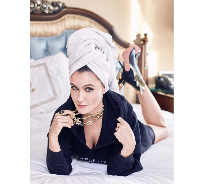 Şevval Sam yatakta cesur pozuyla sosyal medyayı salladı - Resim: 2