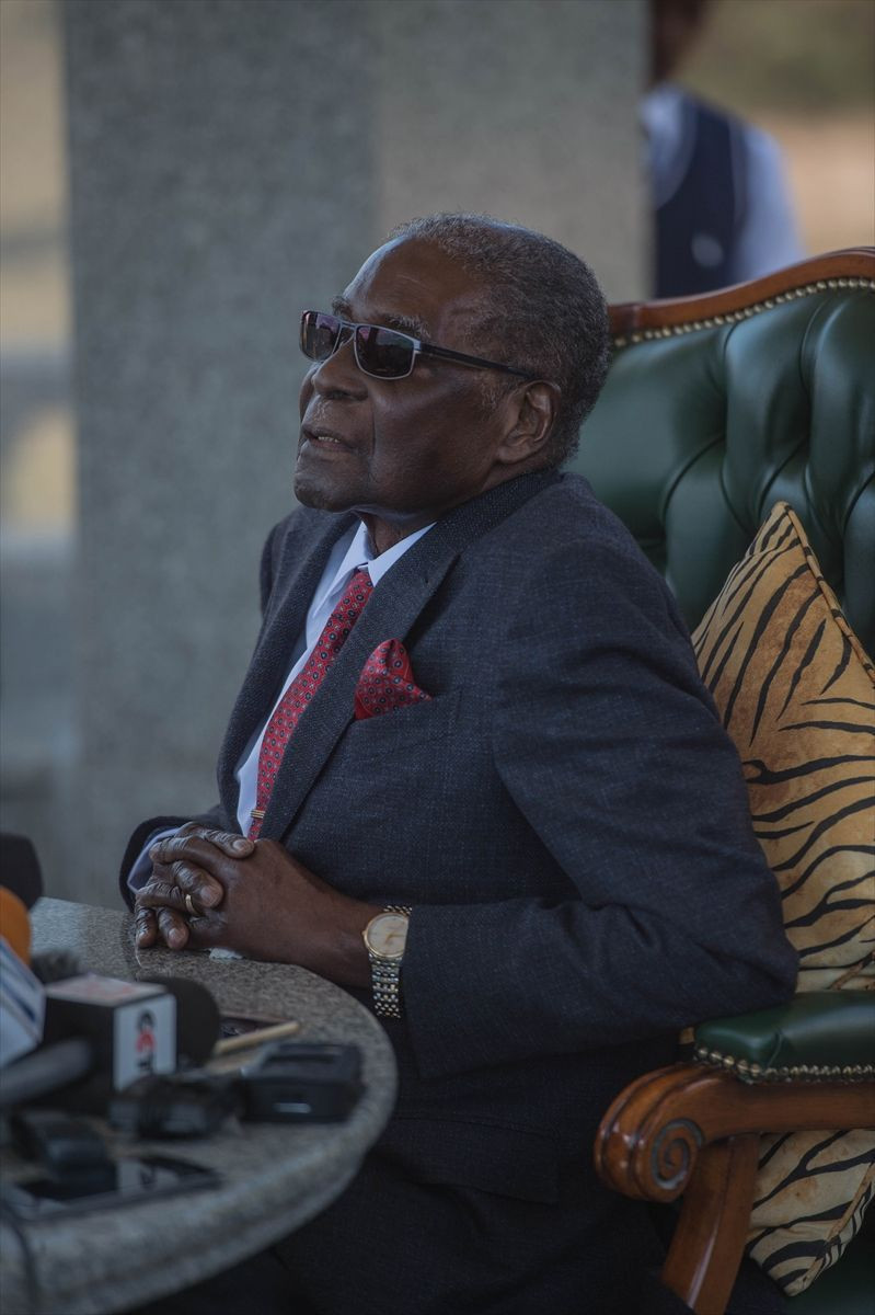 Zimbabve'nin eski Devlet Başkanı Robert Mugabe hayatını kaybetti! - Resim: 3