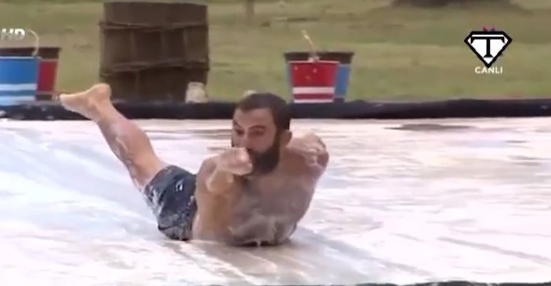 Şampiyon Turabi'den Acun Ilıcalı'ya olay sitem: Nusret yarışsın! Eski yarışmacıları yerden yere vurdu - Resim: 4