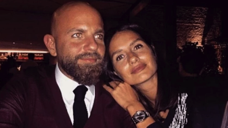 Yasemin Özilhan'dan boşanmaya dair ilk açıklama! İhanet iddiaları netleşti mi? - Resim: 1