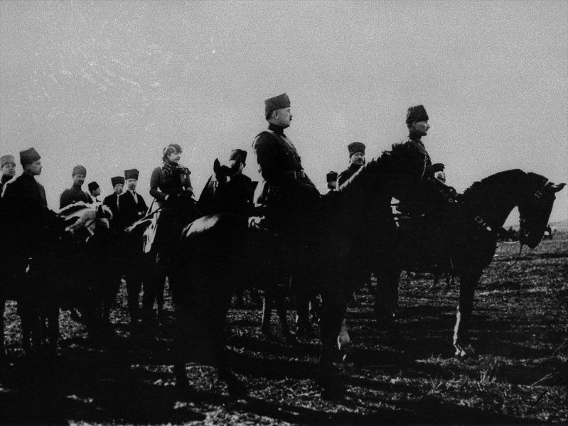 Genelkurmay'ın arşivinden çıkan Gazi Mustafa Kemal Atatürk'ün fotoğrafları - Resim: 2