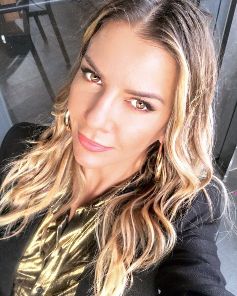 Ivana Sert üretilmeyen parfümden servet kazanacak! - Resim: 4