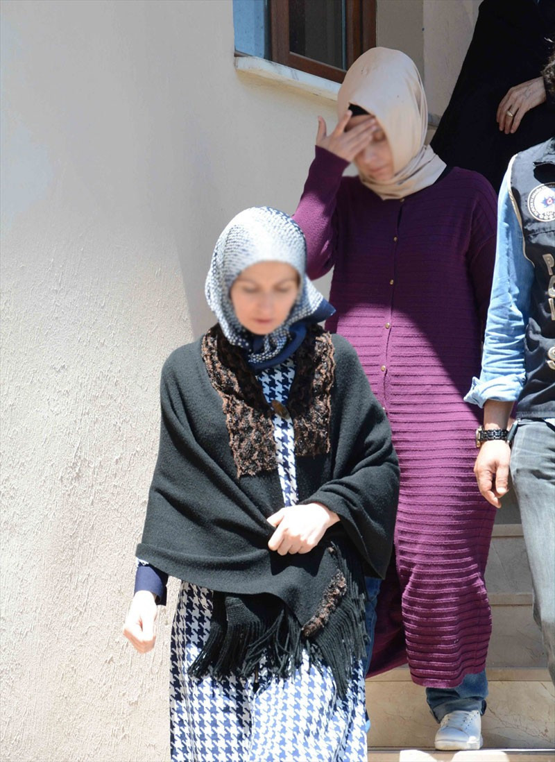 Rodos planı tutmayan FETÖ'cülerin çantalarından çıkanlara bakın! - Resim: 2