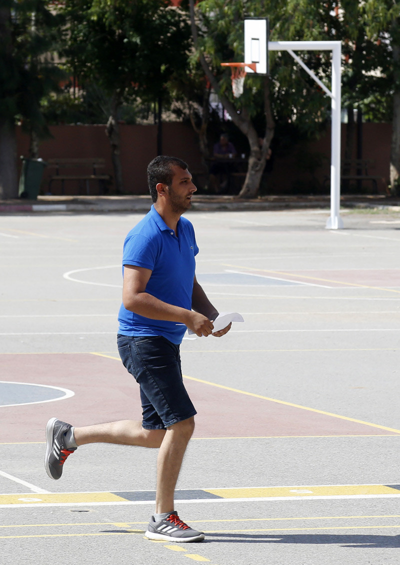 Sınavı 1 dakika ile kaçırdı gözyaşları sel oldu - Resim: 4