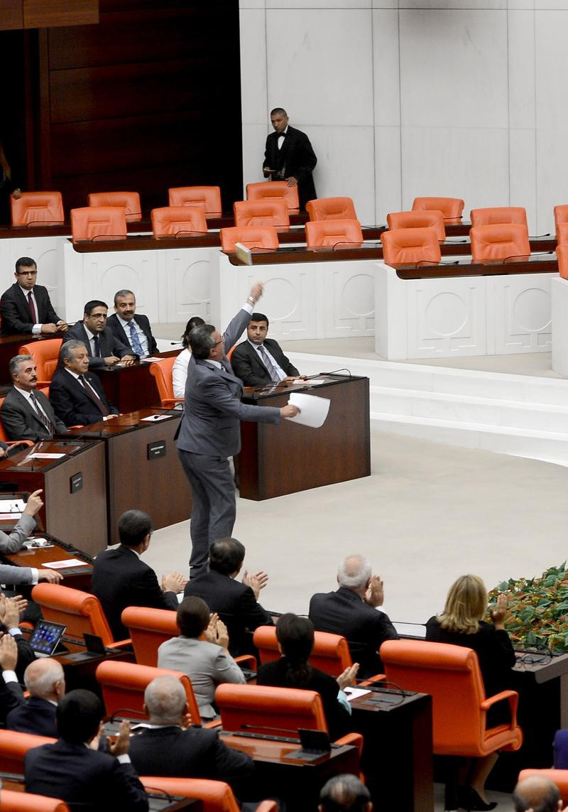 Cumhurbaşkanlığı yemin töreninde olaylar çıktı - Resim: 1