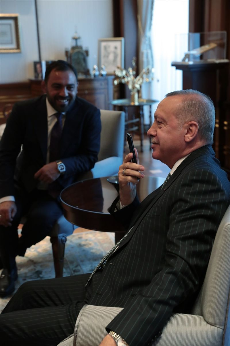 Cumhurbaşkanı Erdoğan Rıza Kayalp'in dünya şampiyonu olduğu maçı böyle izledi - Resim: 2