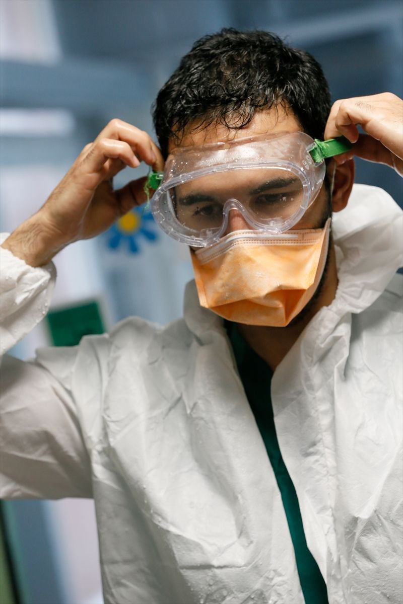 Koronavirüs savaşçıları "tedbirlere uyun" çağrısı yapıyor! Artık insanlara yalvarıyorum... - Resim: 4