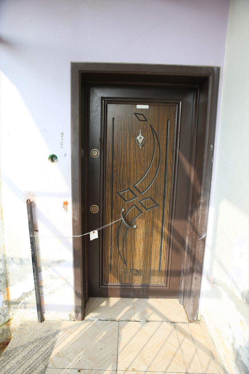 Hatay'da deprem oldu! Korkutan görüntü evler çatladı hepsi mühürlendi - Resim: 4