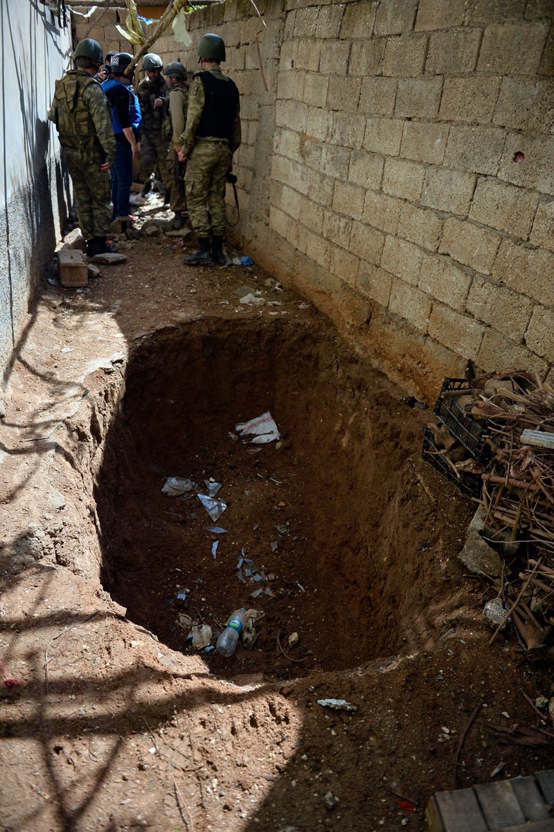 Nusaybin'de PKK'lılar Kur'an-ı Kerim'i bakın ne yaptı! - Resim: 4