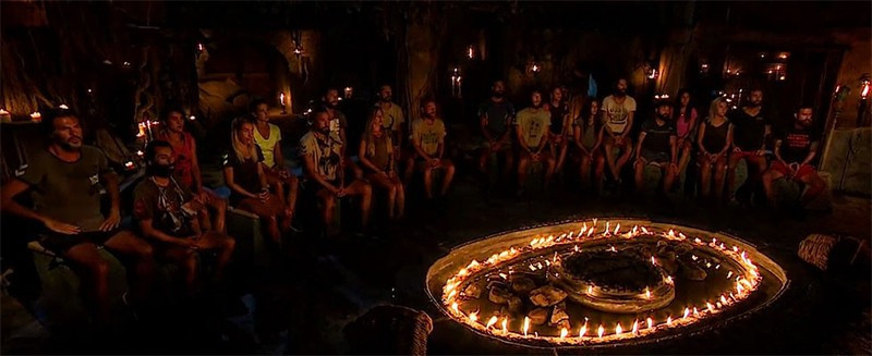 Survivor'da şok Fatih ile Pınar fena basıldı kim elendi? - Resim: 2