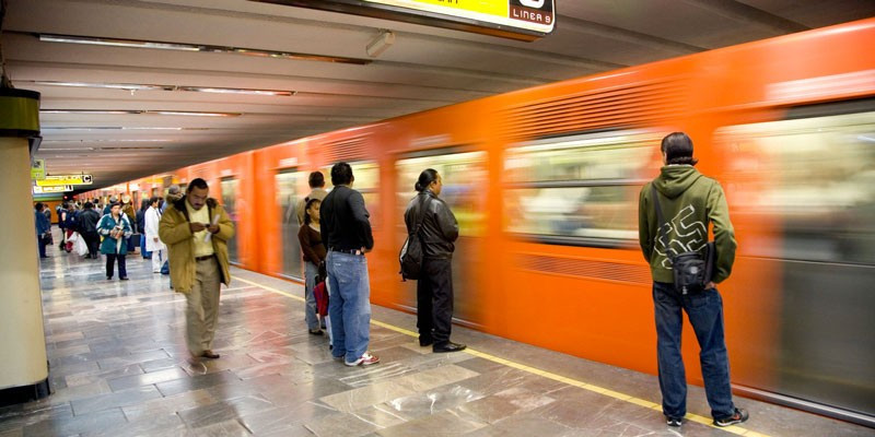 Metrolara 'Penisli koltuk' koydular! Dünya bunu da gördü - Resim: 1
