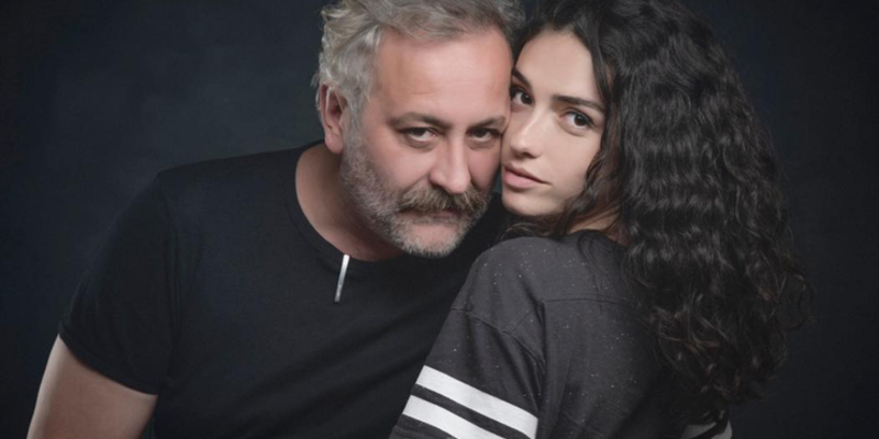 Mucize Doktor yıldızı Taner Ölmez'le sevişme sahnelerine Hazar Ergüçlü bakın ne dedi - Resim: 3