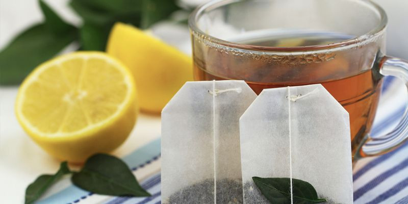 Çaydanlıkta kalan çayı aman dökmeyin! Öyle faydaları var ki hemen kullanın - Resim: 2