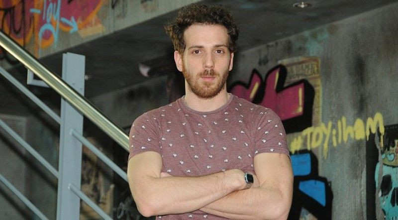 Ünlü oyuncuya kız arkadaşından 'çekirdek' dayağı! 'Yeme, midemi bulandırıyorsun' deyip dövdü - Resim: 3