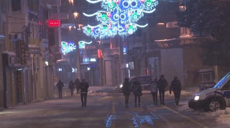 İstanbul kar yağışına teslim! Gece de etkili oldu - Resim: 4