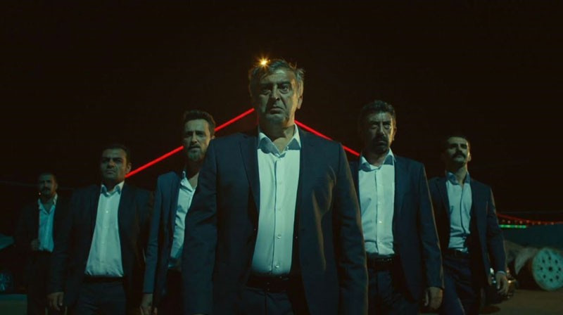 Show TV'nin sevilen dizisi yayından kaldırılıyor şok! - Resim: 2