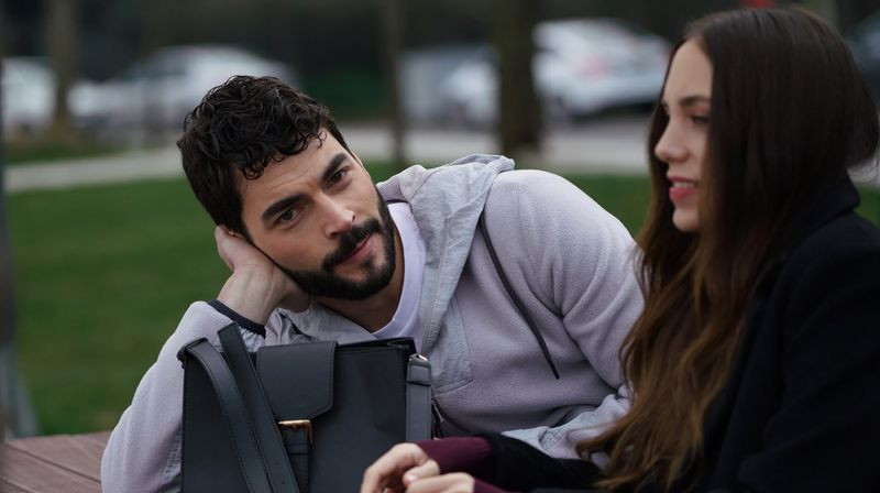 5 dizi hüsrana uğradı! Reytingde zirve bakın kimin: Aziz Yalnız Kurt Survivor Kaderimin Oyunu Aşk Mantık İntikam - Resim: 2