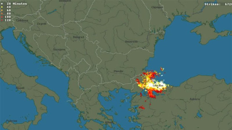 Bu sabah İstanbul'da çekilen şok görüntü! - Resim: 4